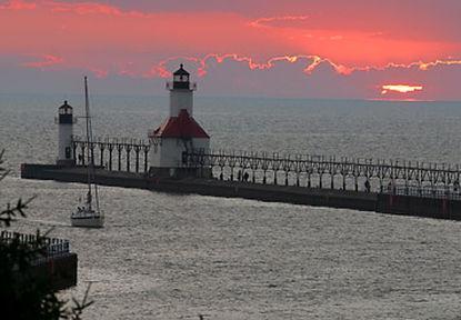 Hotel Western - St. Joseph Benton Harbor